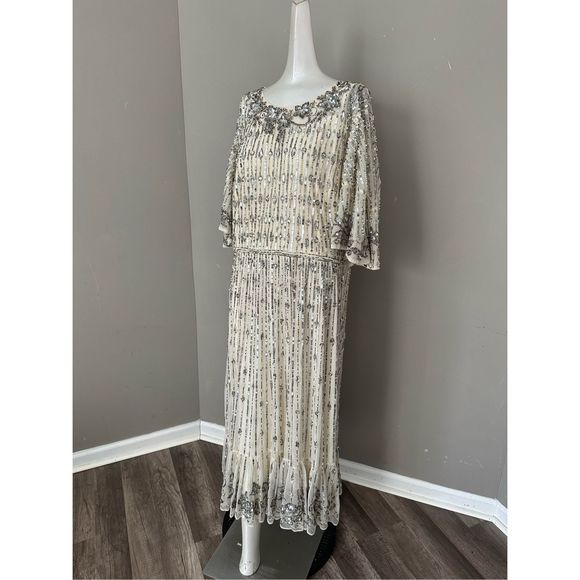 MAC DUGGAL SEQUIN FLOUNCE SLEEVE MIDI DRESS - Picture 9 of 12